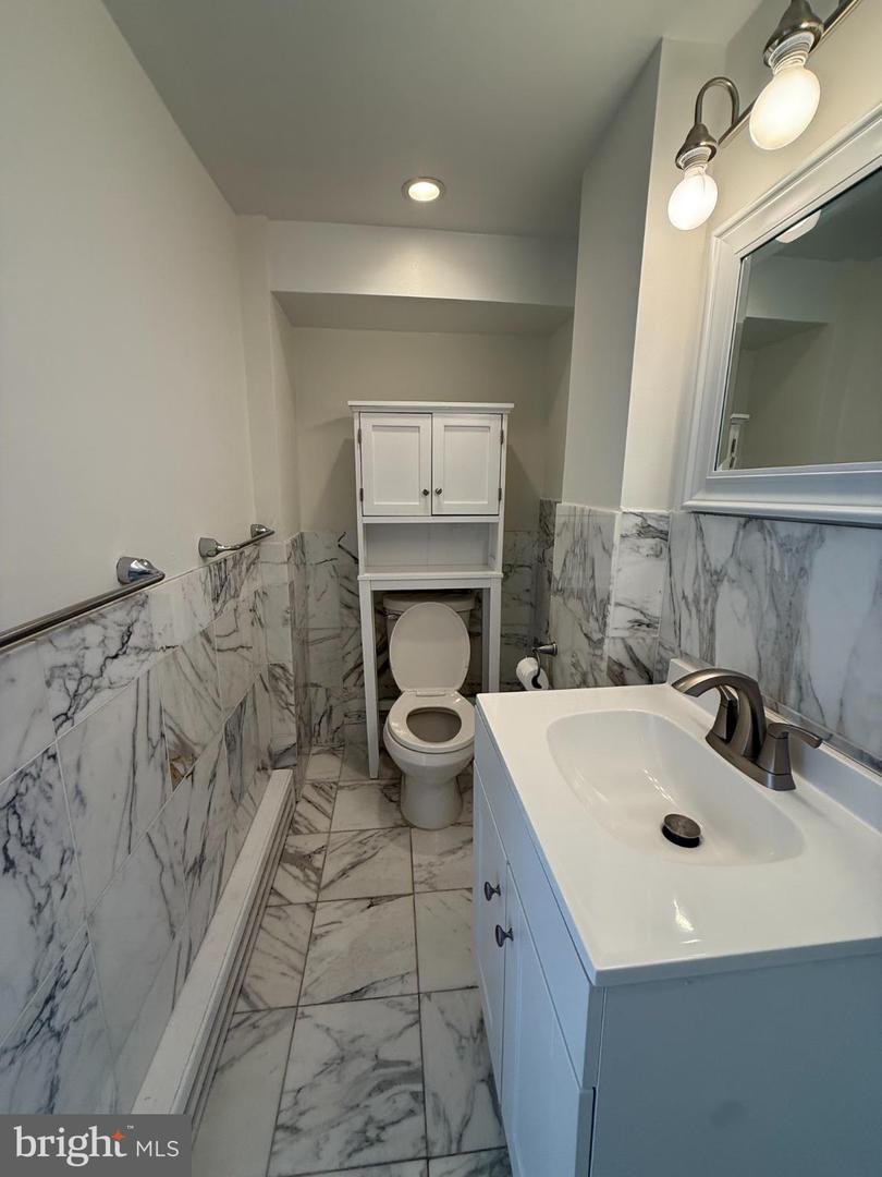 408 S Alder St Property Photo 11