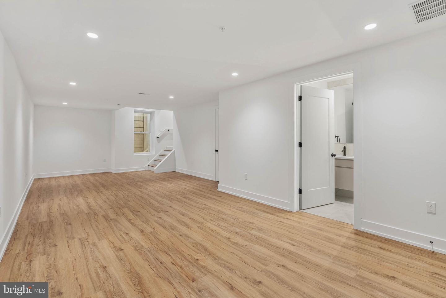 650 Fairmount Ave #a2 Property Photo 31