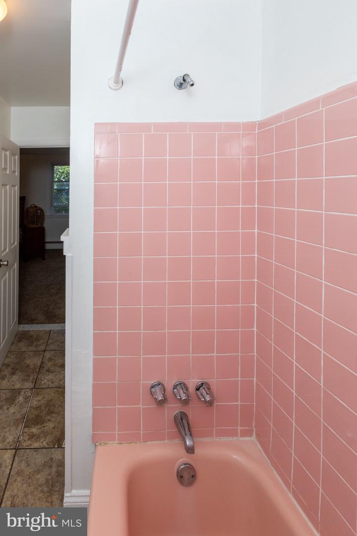 9321 Walker St Property Photo 8