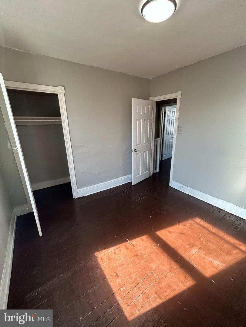 3325 N Hancock St Property Photo 12