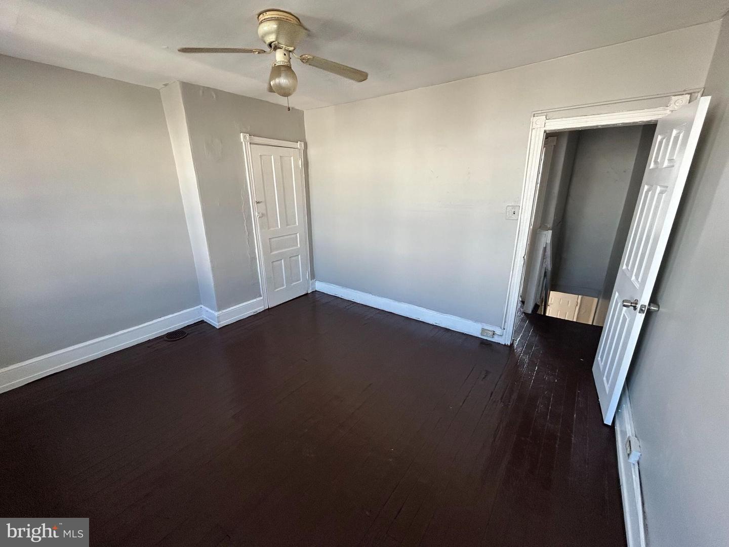 3325 N Hancock St Property Photo 13