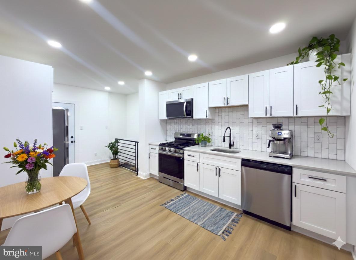 5237 Greenway Ave Property Photo 7