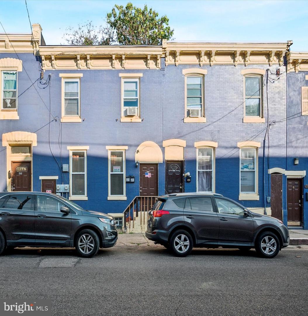 2241 N 8th St Property Photo 6