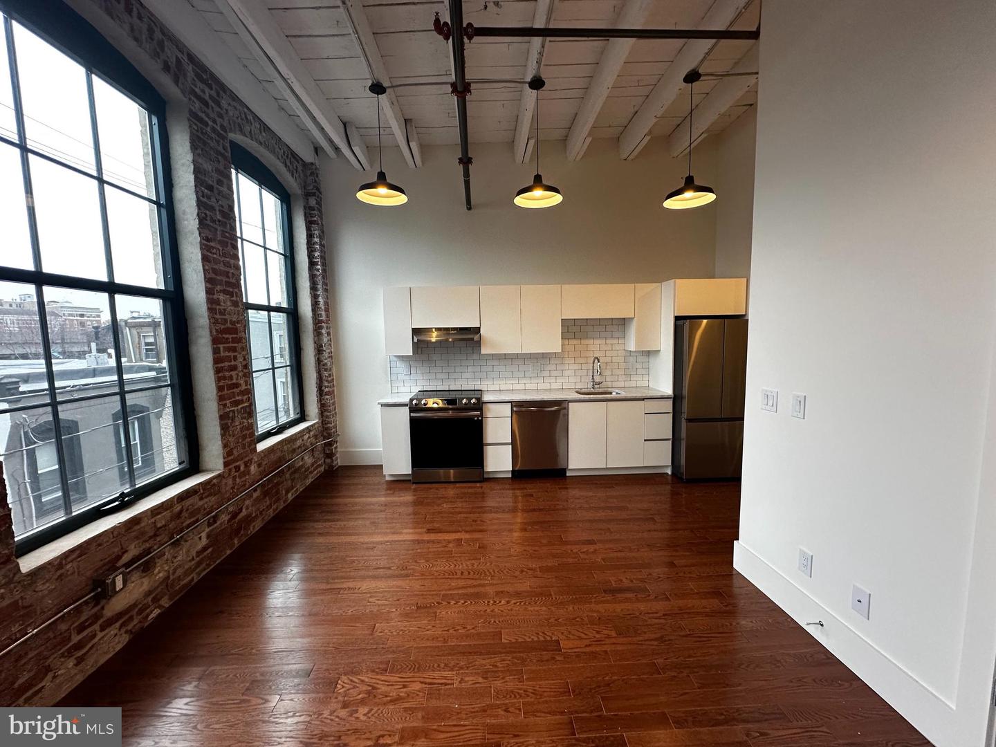 1801 N HOWARD ST #208 Property Photo 1
