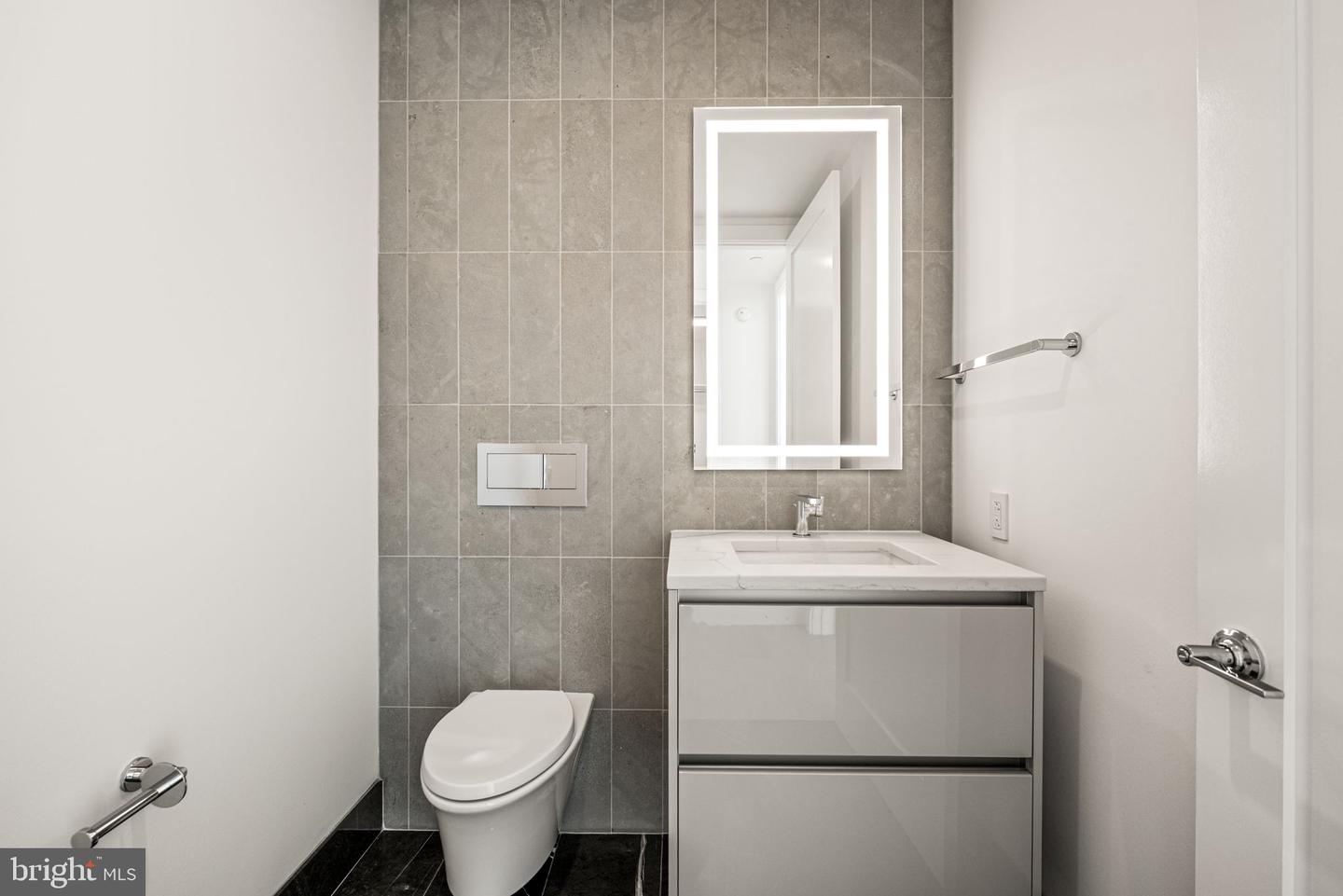 1911 Walnut #unit 3404 Property Photo 18