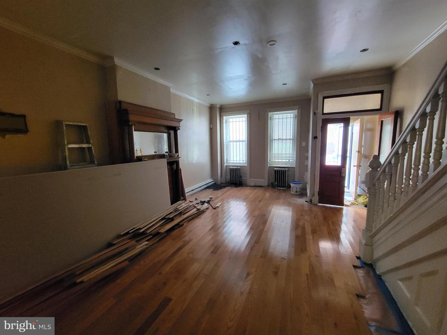 2246 N Carlisle St Property Photo 9