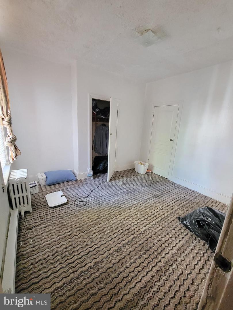 2246 N Carlisle St Property Photo 18