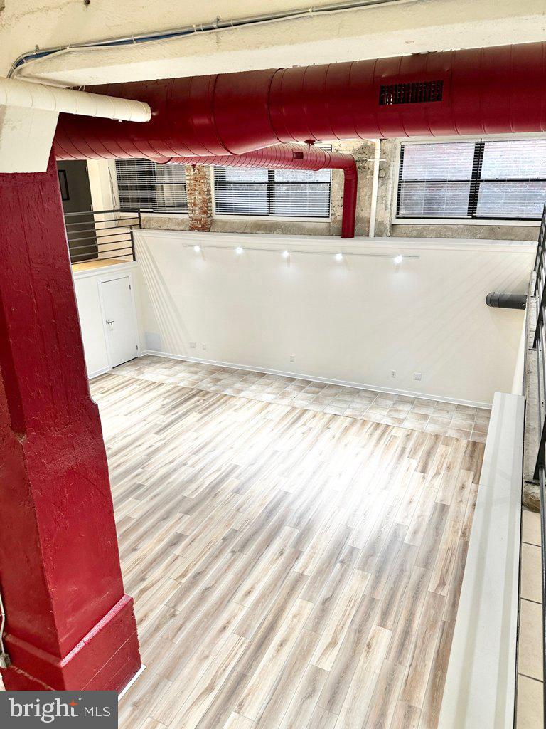 266 23rd St #17a Property Photo 3