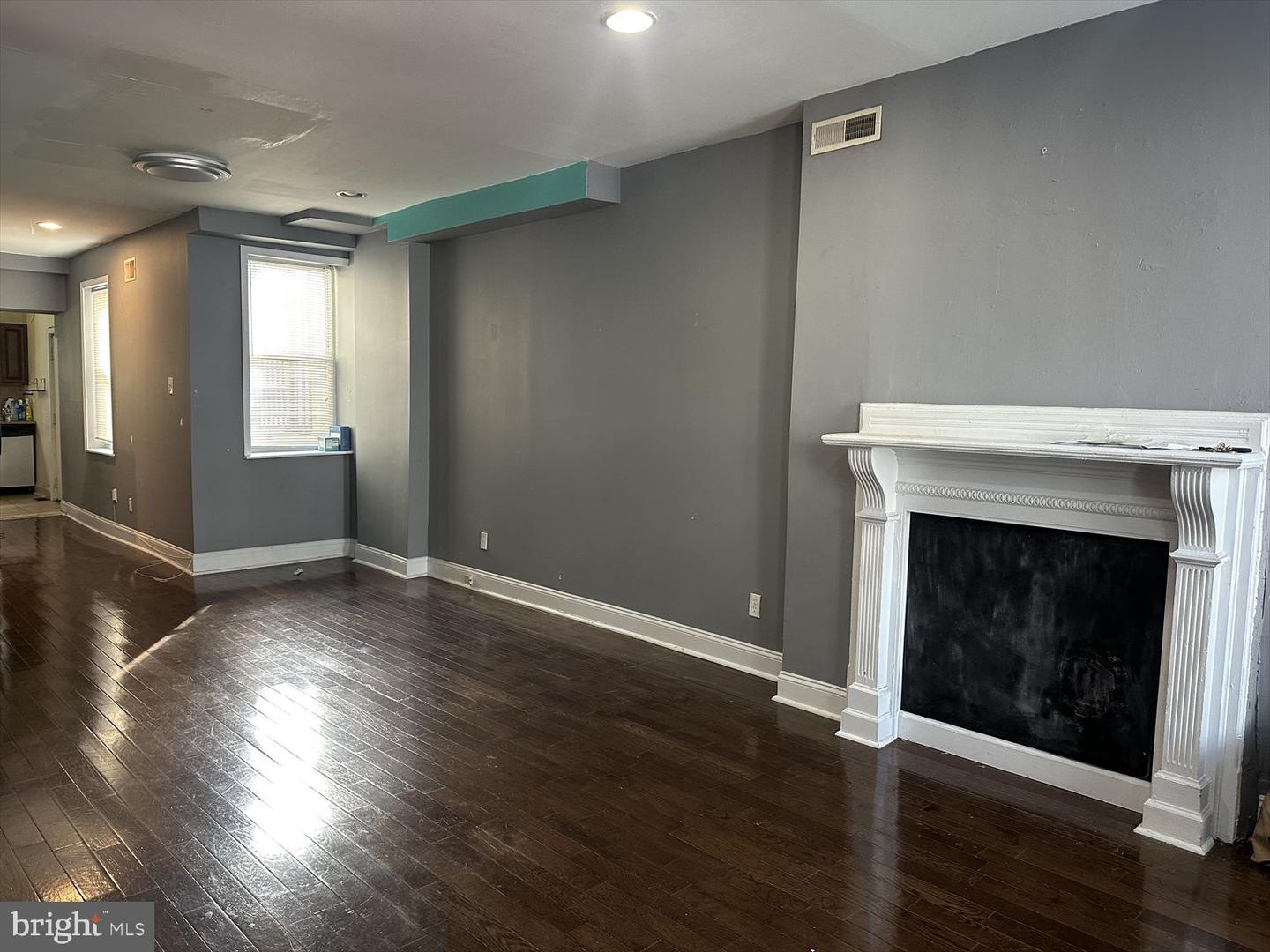 3918 Brandywine St Property Photo 4