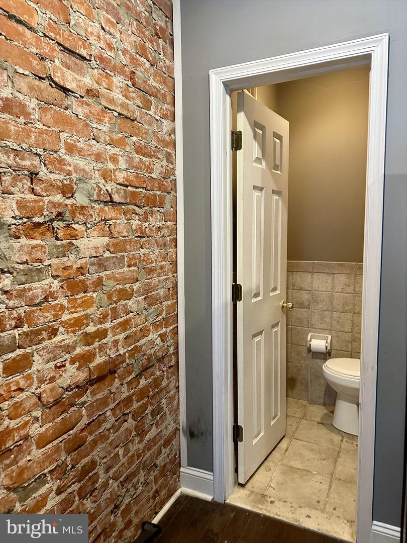 3918 Brandywine St Property Photo 5