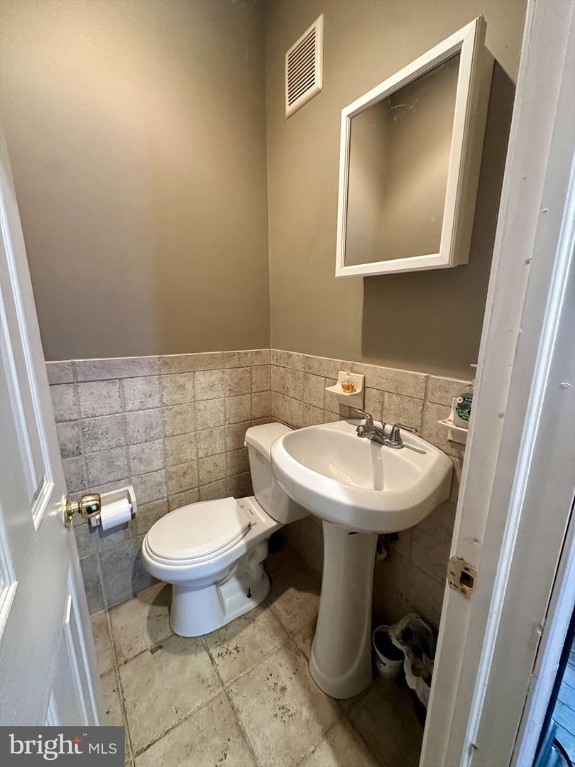 3918 Brandywine St Property Photo 6