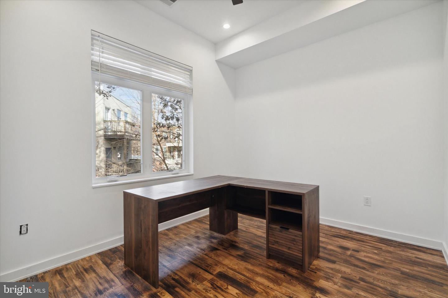 1825 Ginnodo St #r2 Property Photo 18