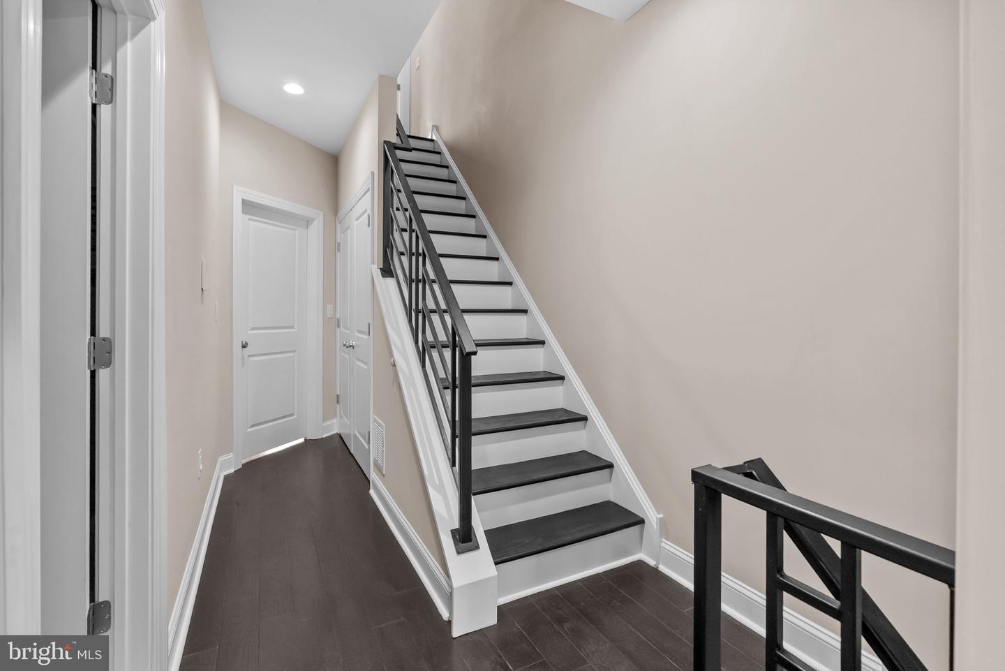 2113 Reed St Property Photo 16