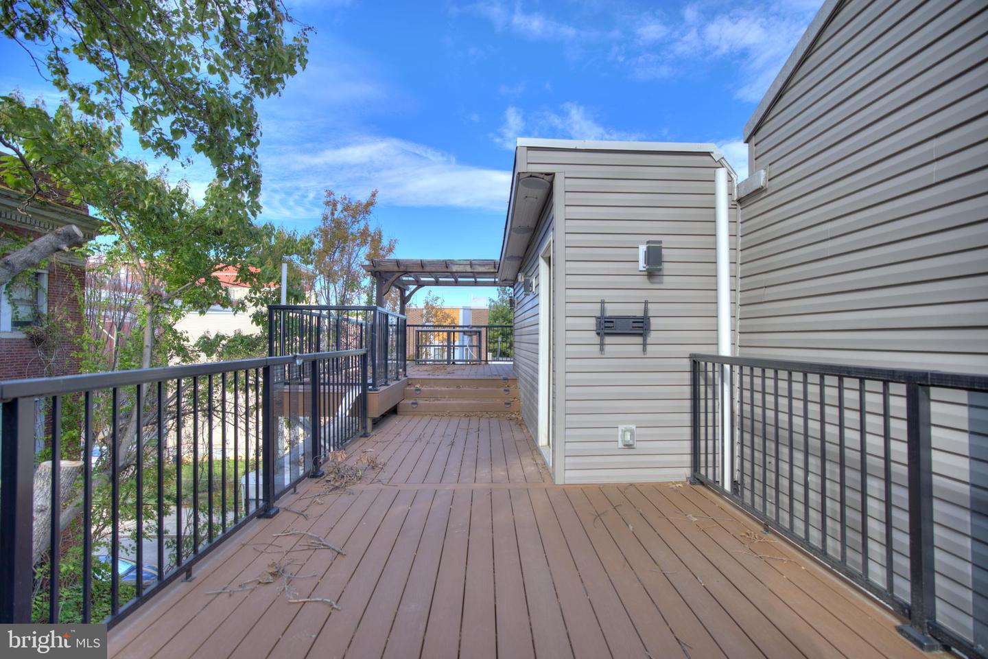 1640 W Stiles St Property Photo 22