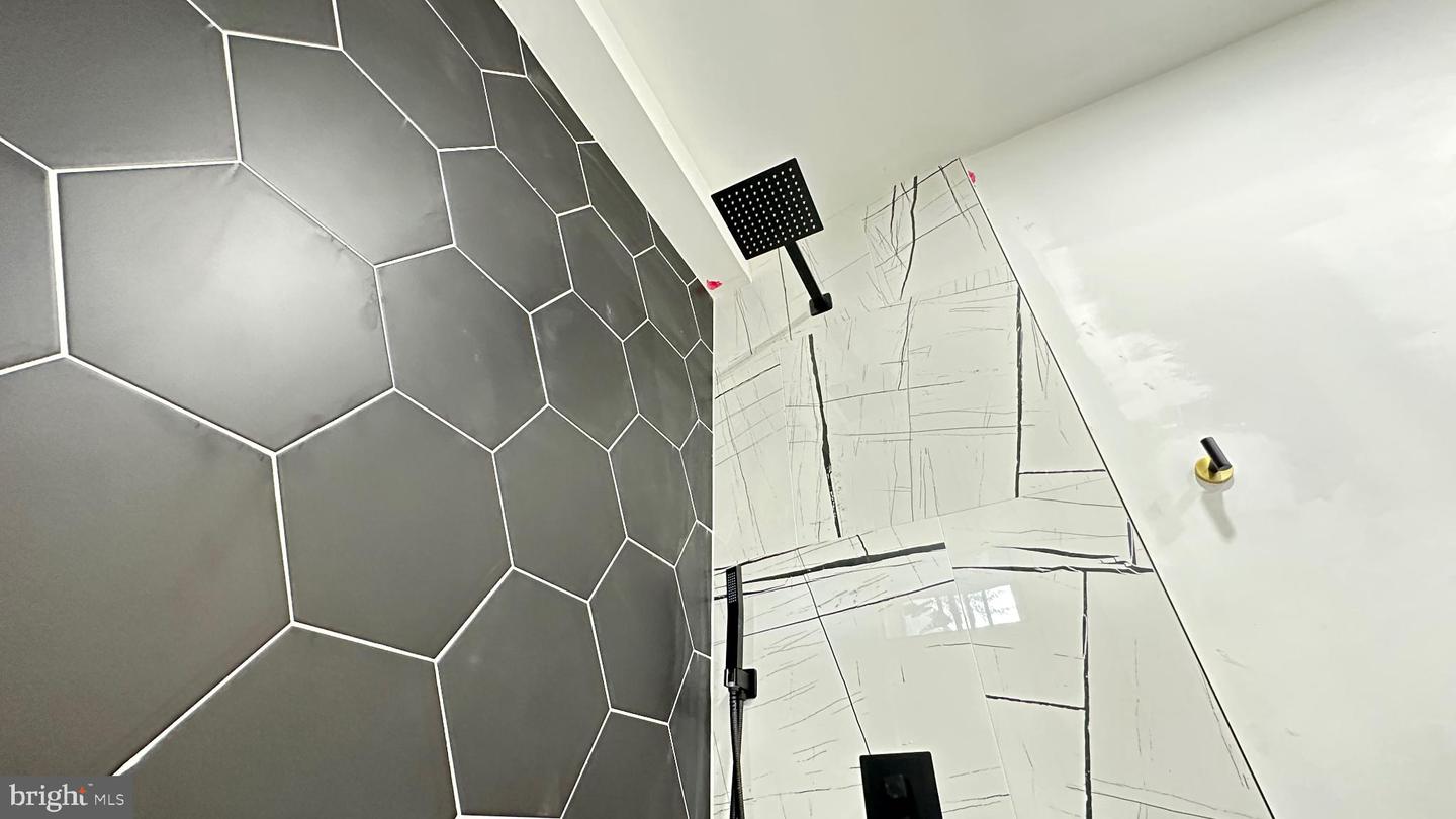 3924 N 13th St #a Property Photo 10