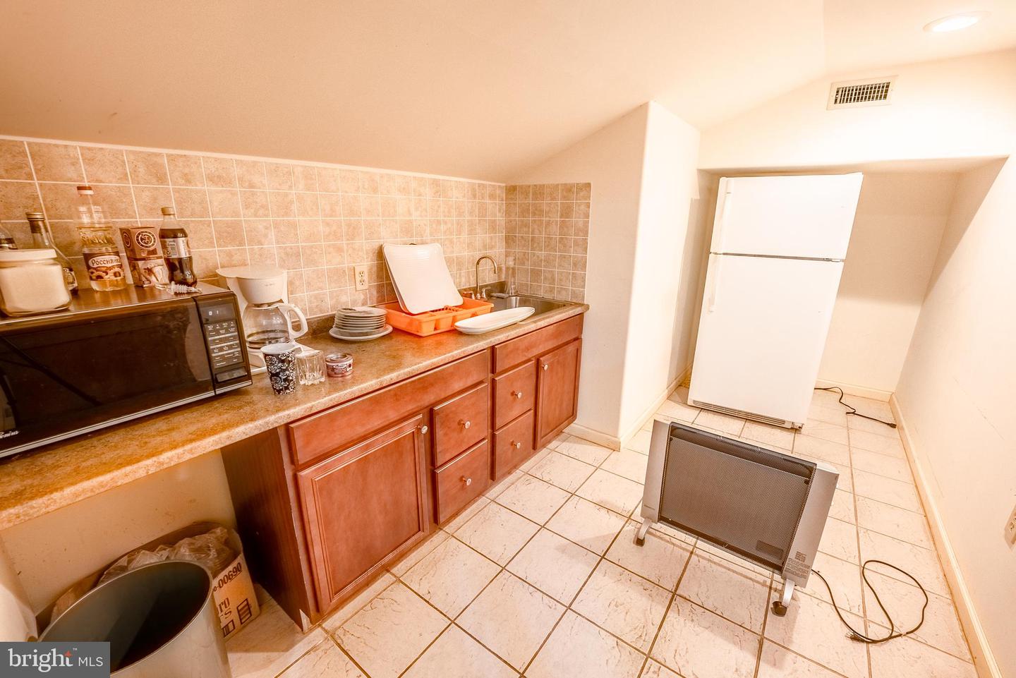 2708 Commerce Way #401 Property Photo 10