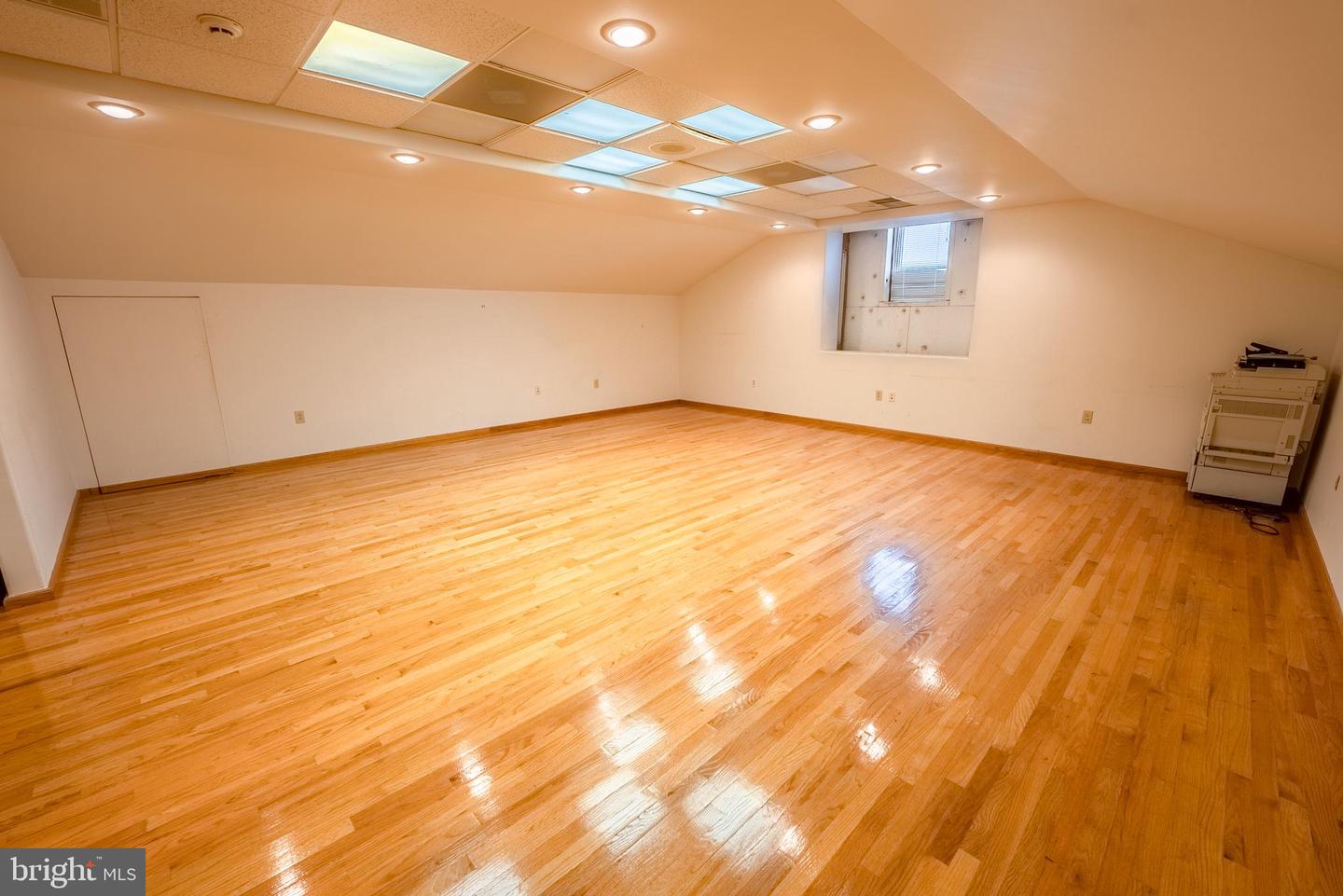 2708 Commerce Way #401 Property Photo 12