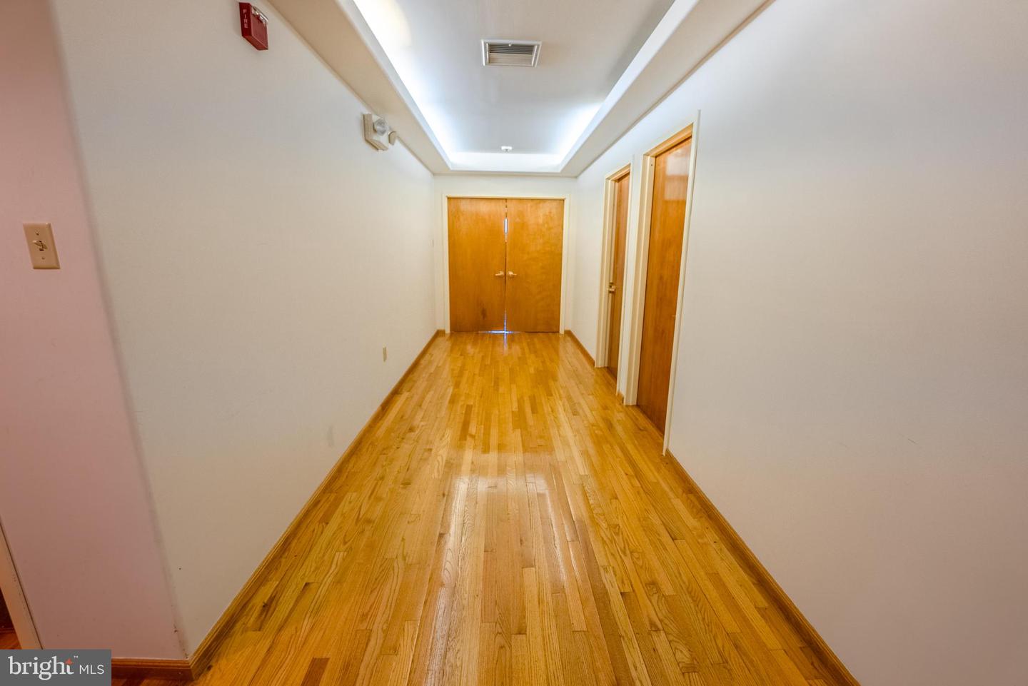 2708 Commerce Way #401 Property Photo 13
