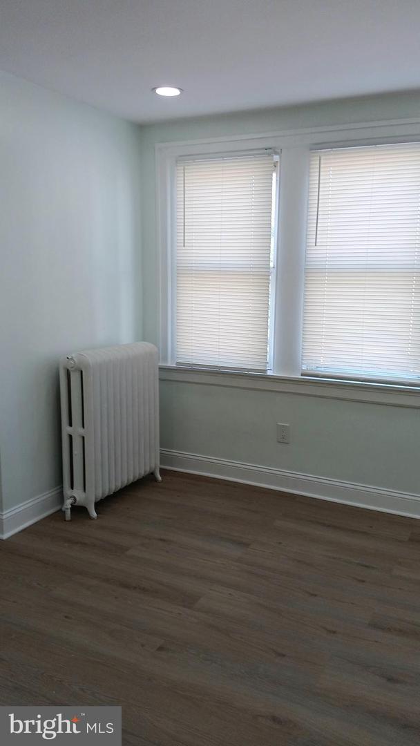 2144 Eastburn Ave Property Photo 14