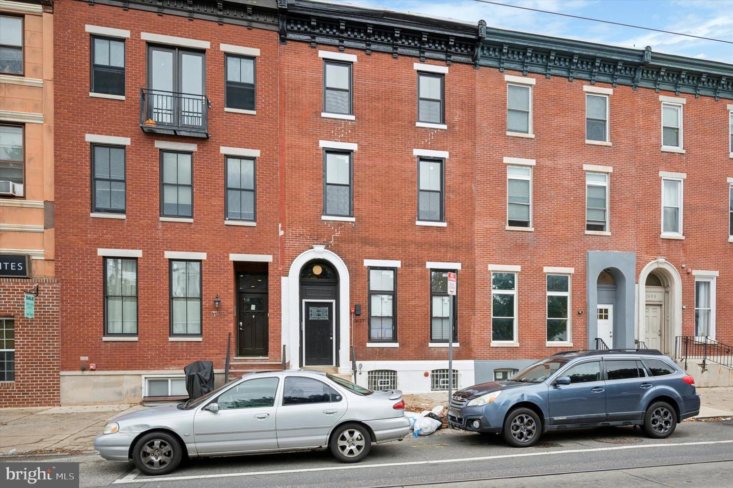1637 W Girard Ave #1 Property Photo 18