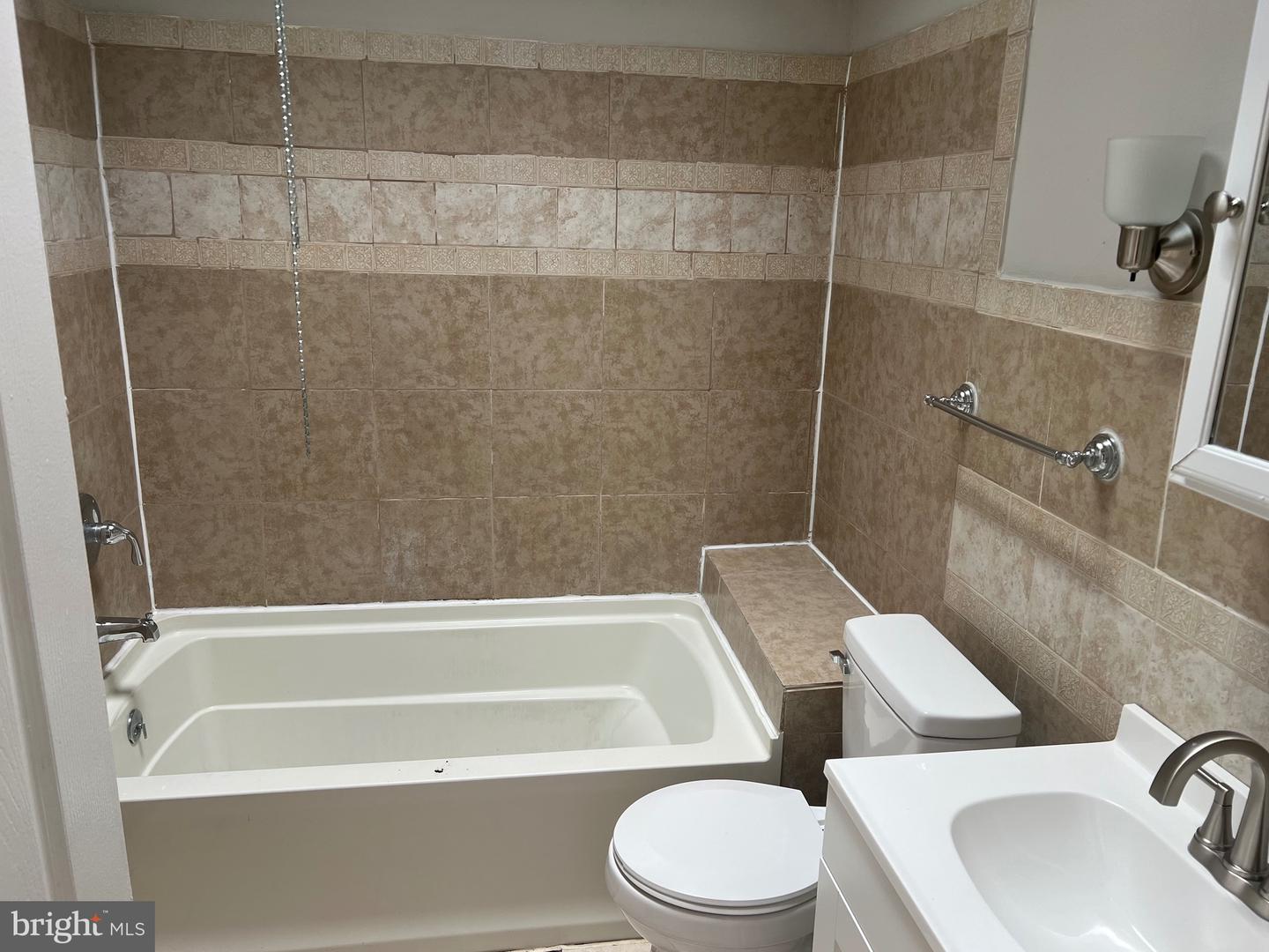 6328 Torresdale Ave Property Photo 13