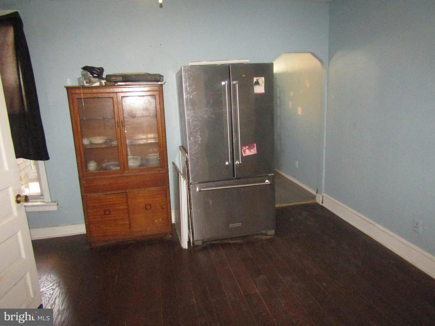 1827 W Rockland St Property Photo 3