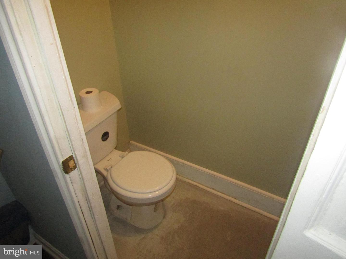 1827 W Rockland St Property Photo 4