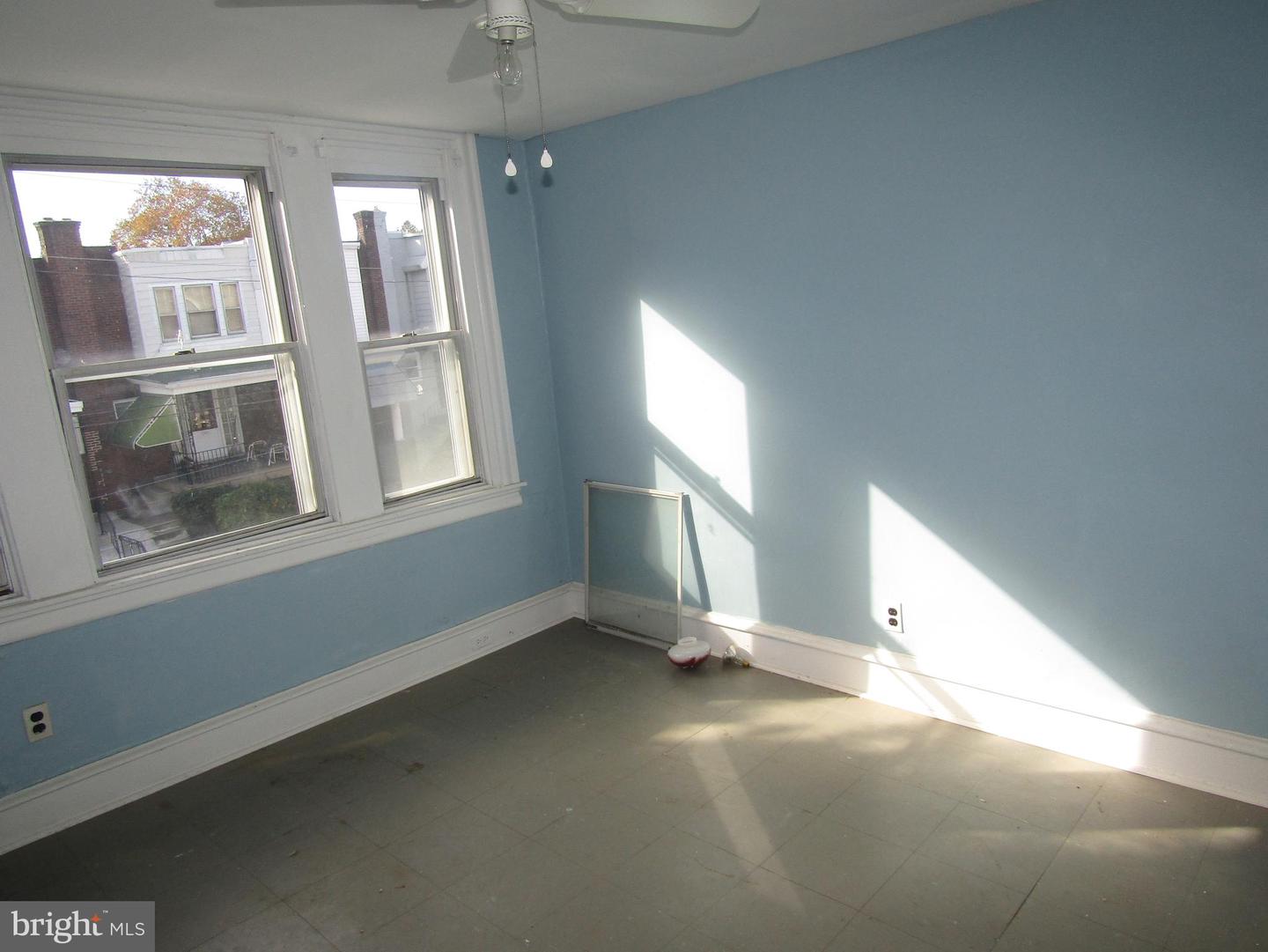 1827 W Rockland St Property Photo 18