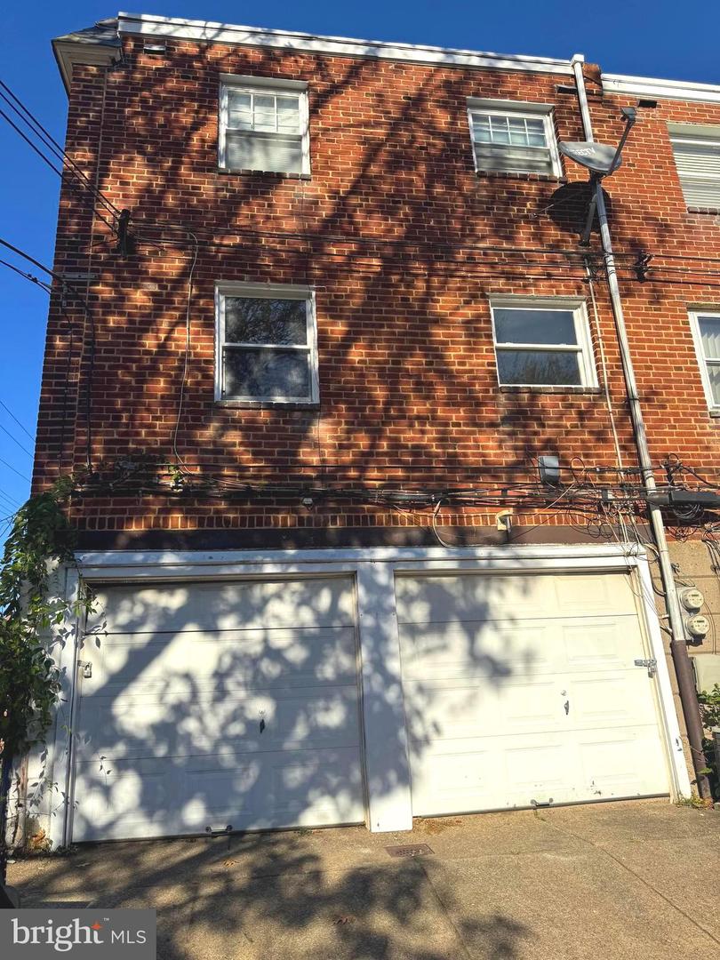 7736 Gilbert St Property Photo 13