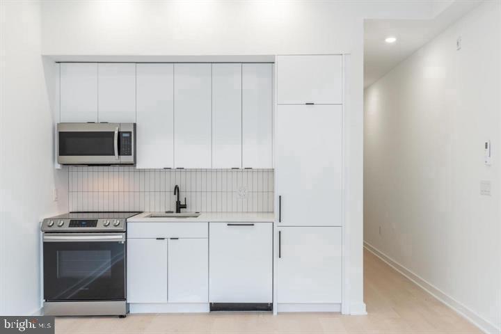 2414 Frankford Ave Property Photo 14