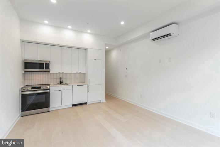 2414 Frankford Ave Property Photo 15