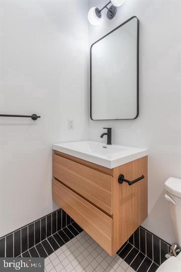2414 Frankford Ave Property Photo 19
