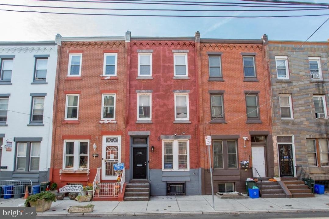 1814 N BOUVIER ST Property Photo 1