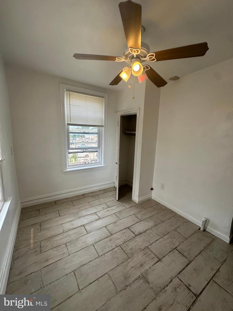 5849 Ludlow St Property Photo 43