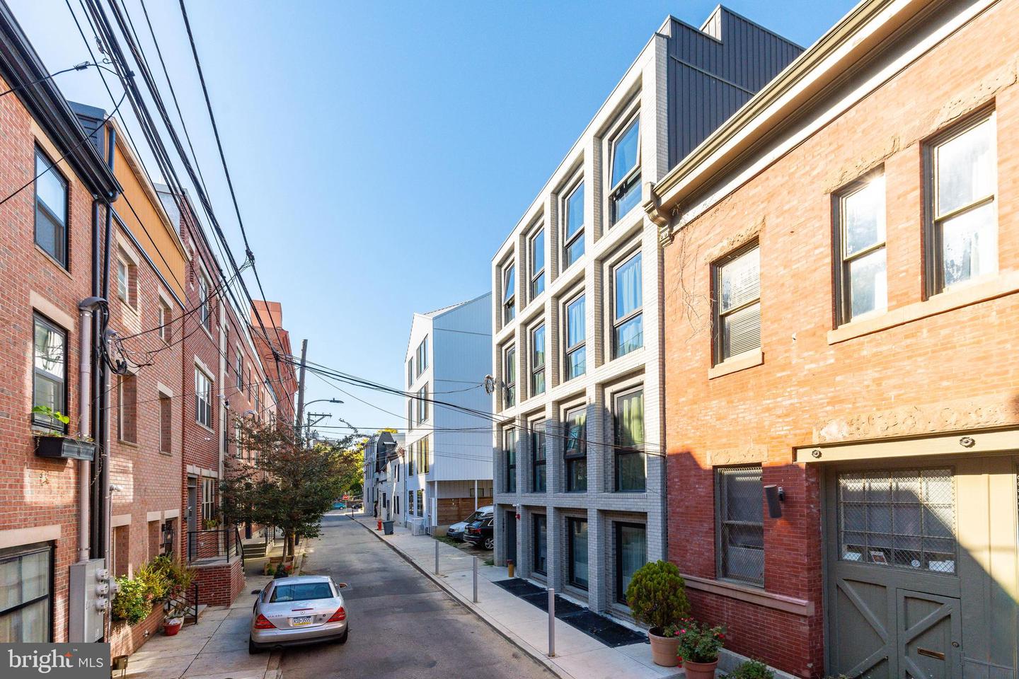 2007 Cambridge St Property Photo 8