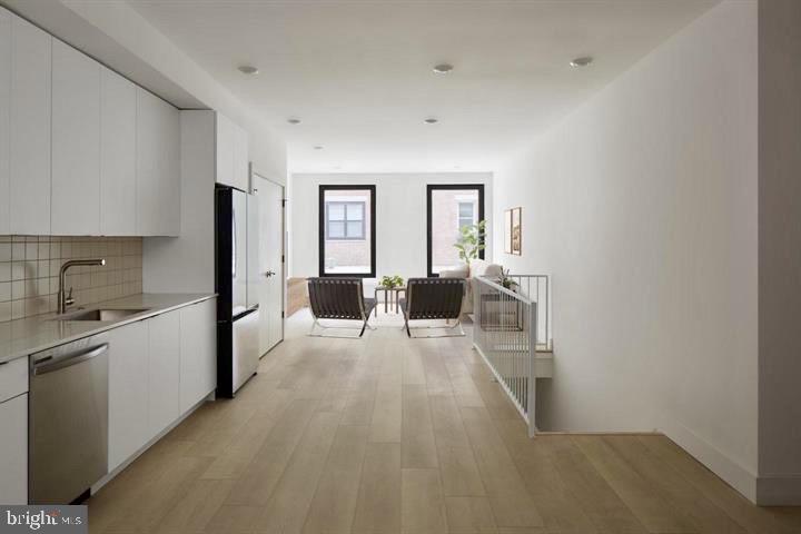 2007 Cambridge St Property Photo 16