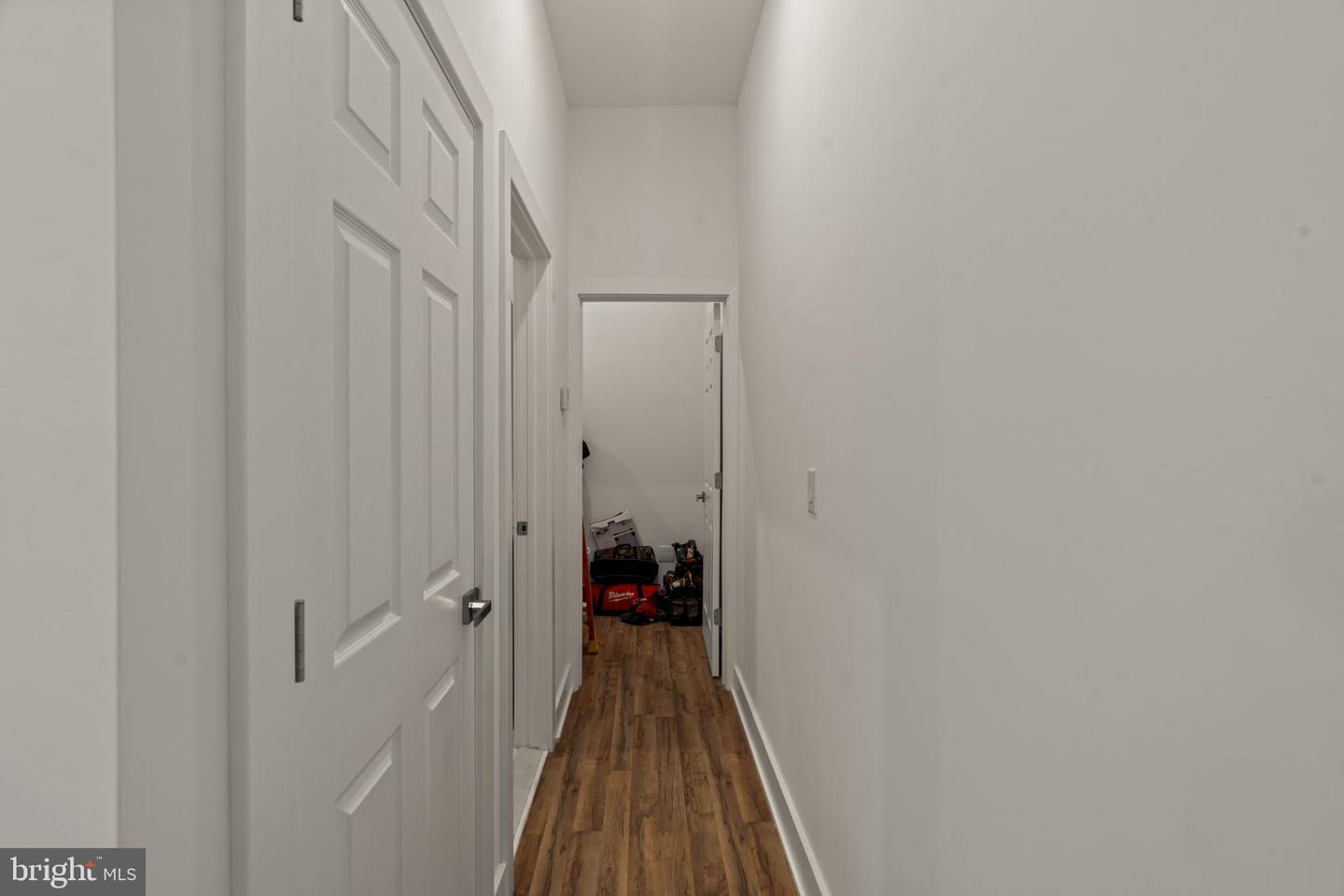 3654 Richmond St Property Photo 26
