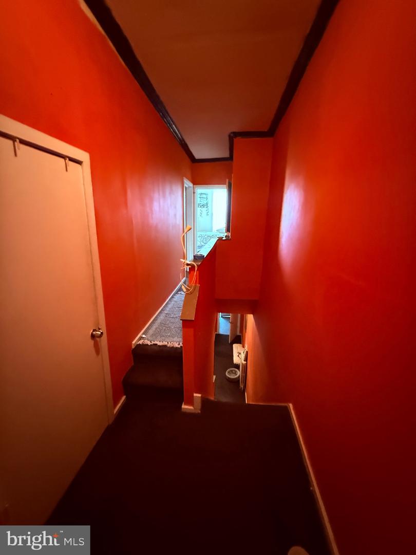 1715 Wharton St Property Photo 4