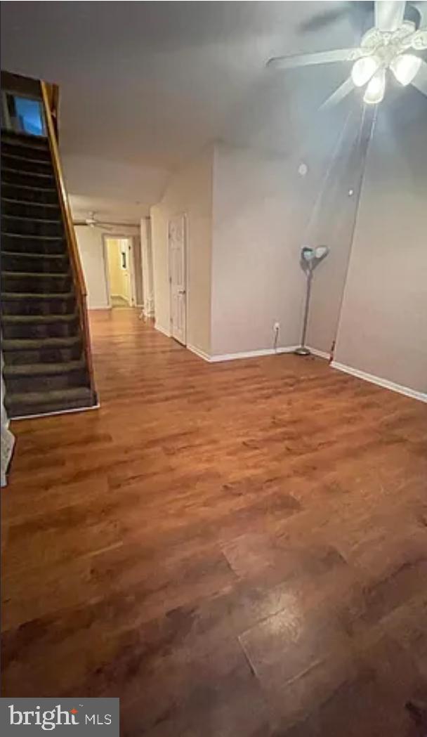 1533 Fontain St Property Photo 2