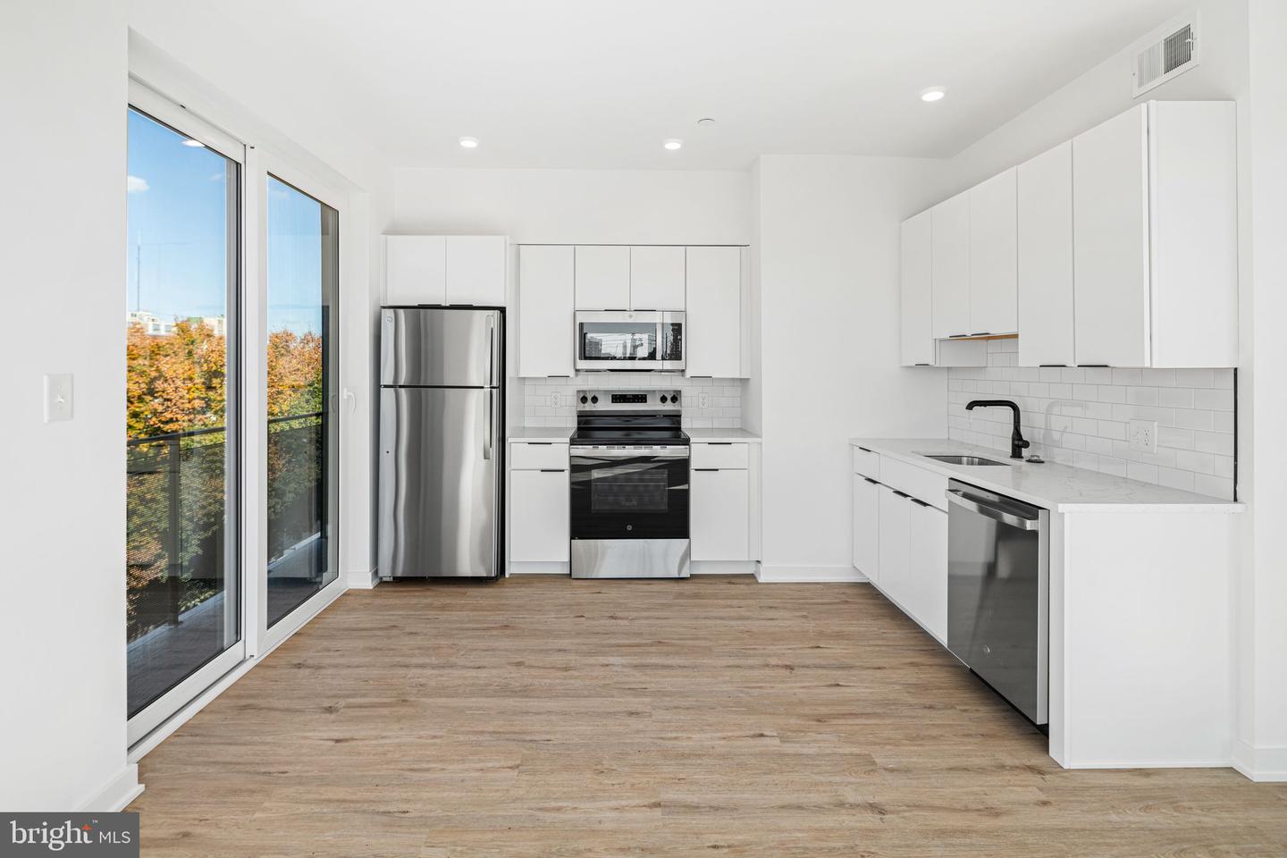 701 CECIL B MOORE AVE #UNIT 1 Property Photo 1