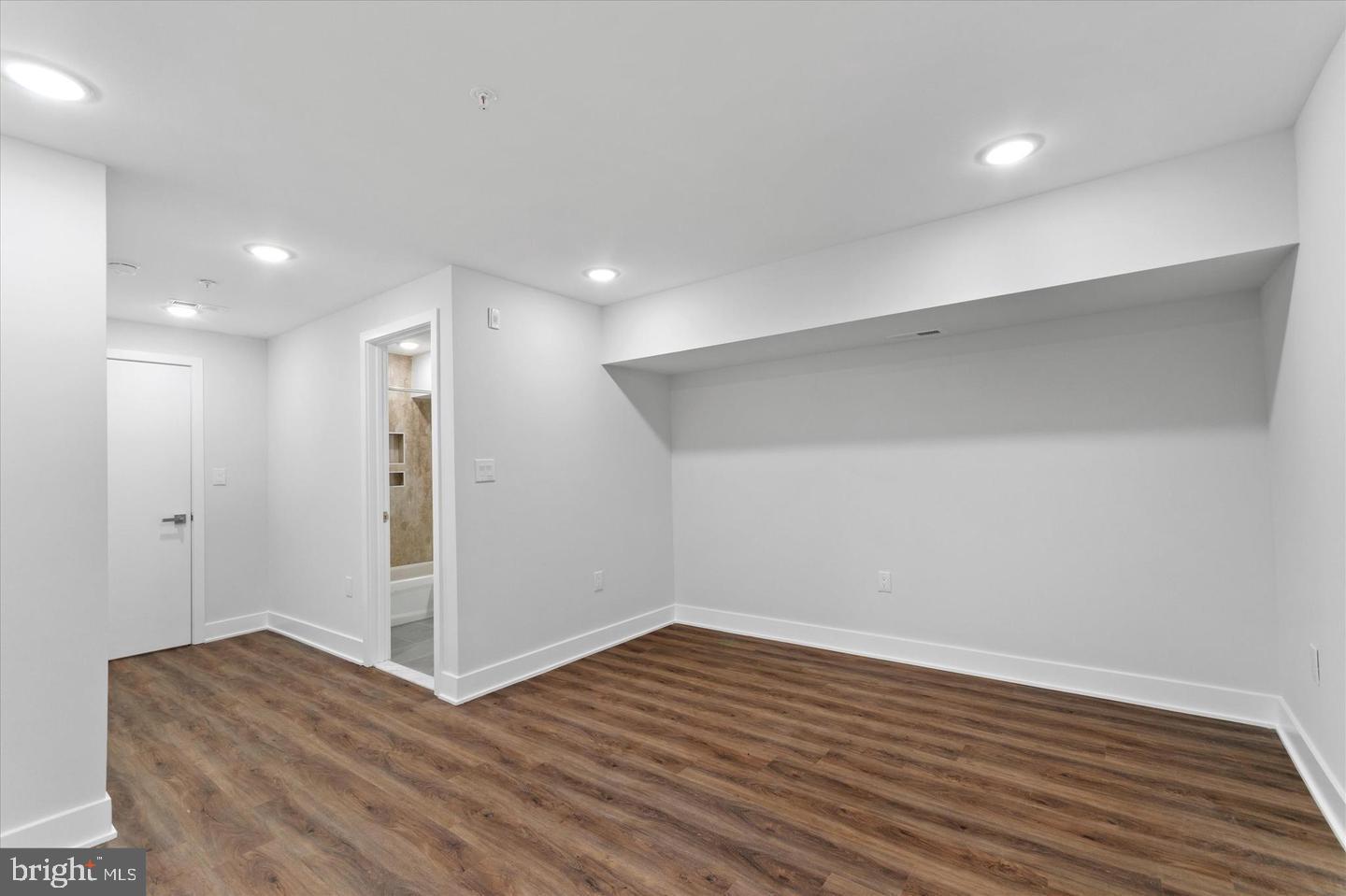 321 W Berks St Property Photo 8