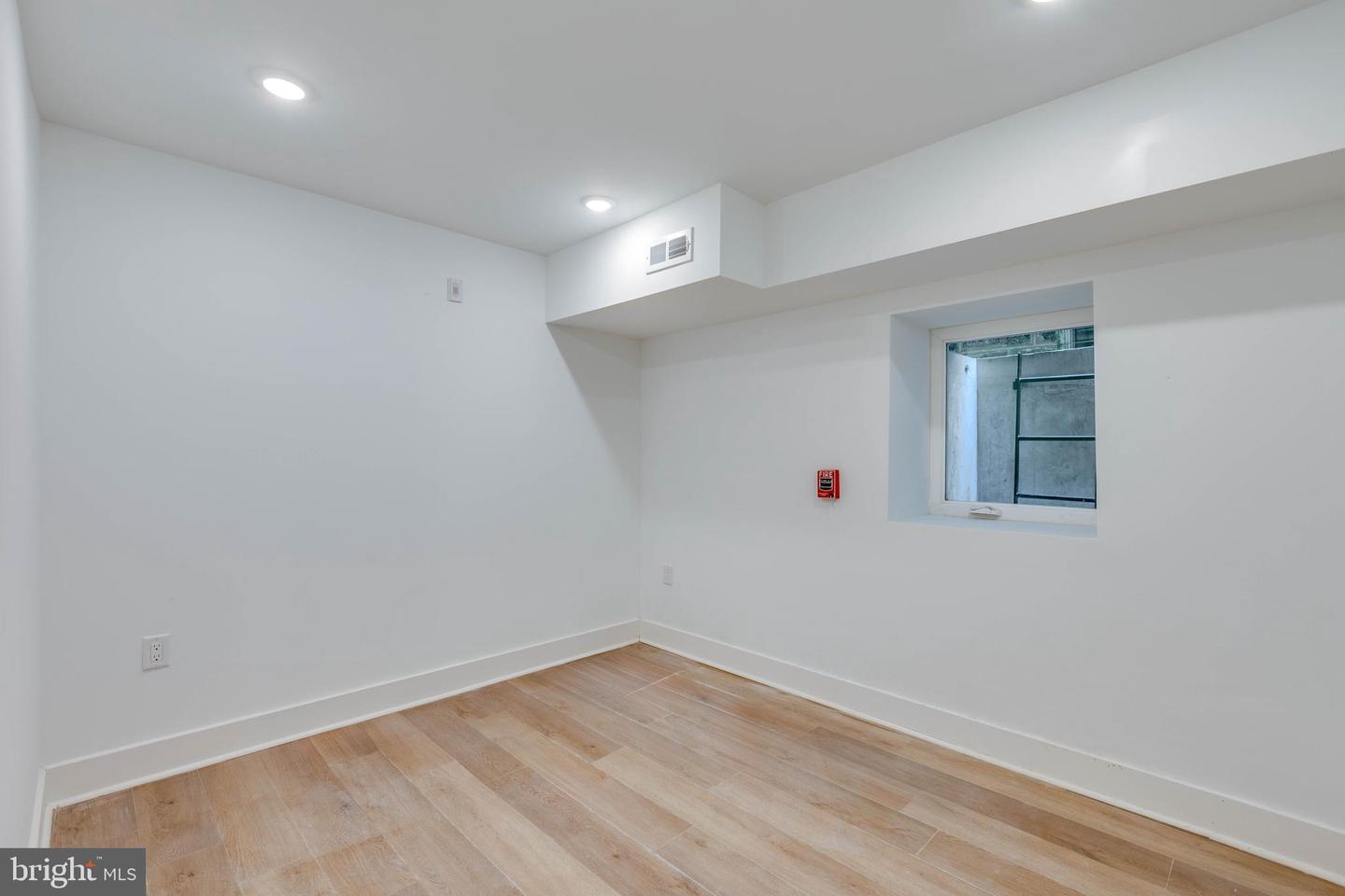4220 Baltimore Ave Property Photo 12