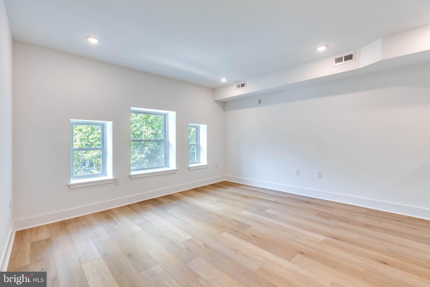 4220 Baltimore Ave Property Photo 54