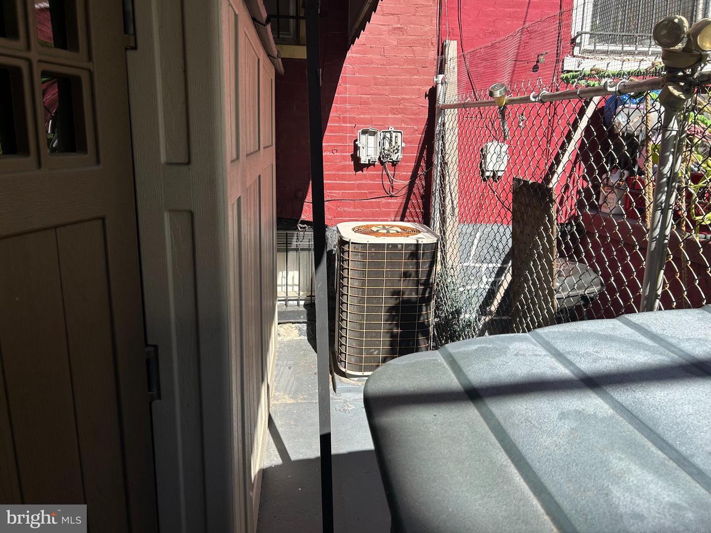 5310 Walnut St Property Photo 11