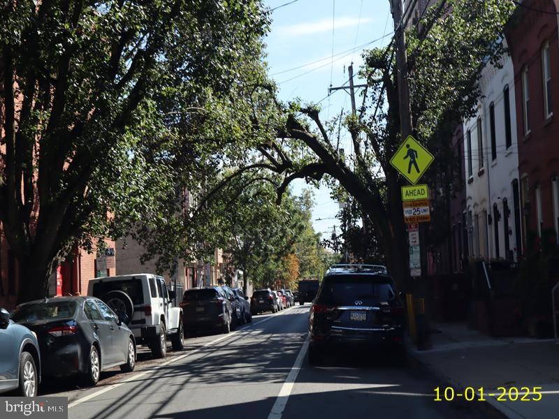 1815-00 Bainbridge St #2 Property Photo 9