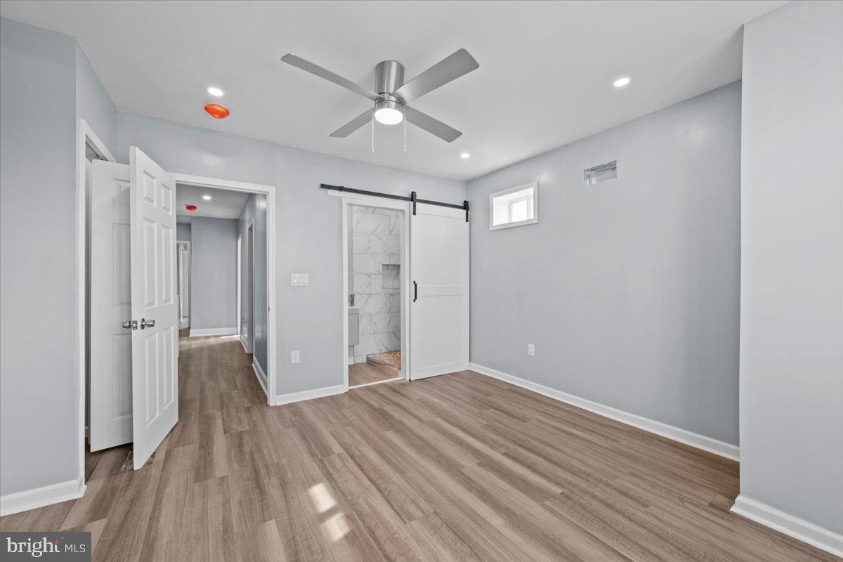 121 S Alden St Property Photo 14