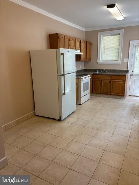 513 N 64th St Property Photo 3