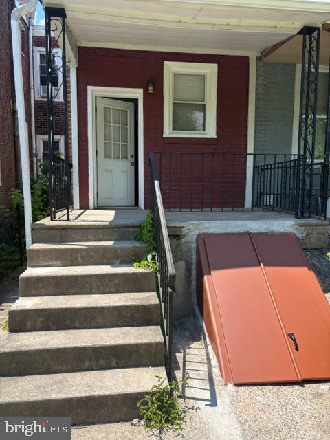 513 N 64th St Property Photo 15