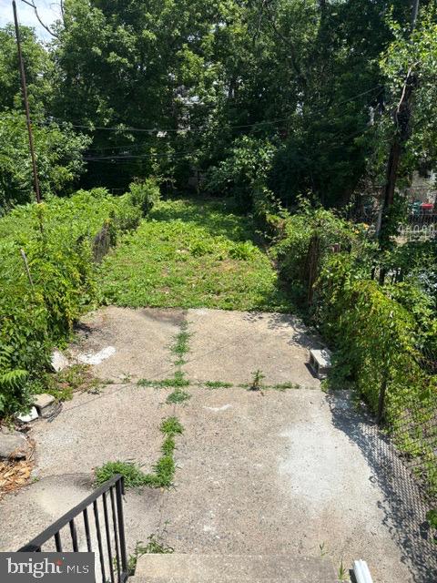 513 N 64th St Property Photo 16