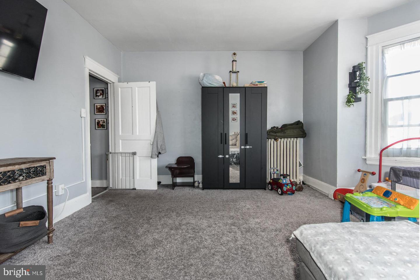 2578 Orthodox St Property Photo 34